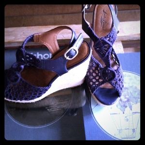 Lucky Brand Crochet Wedge Sandals